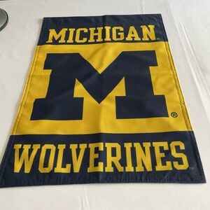 Michigan Wolverines Garden Flag